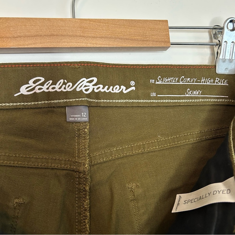 EDDIE BAUER Slightly Curvy High Rise Skinny Jeans in Olive - Picture 5 of 7